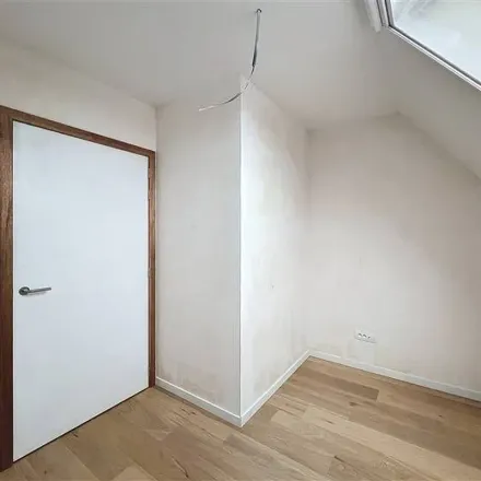 Rent this 3 bed apartment on Leenbosstraat 5A in 8830 Gits, Belgium