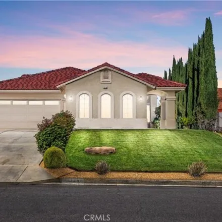 Image 1 - 13242 Palos Grande Drive, San Bernardino County, CA 92395, USA - House for sale