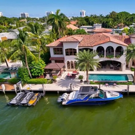Buy this 6 bed house on 899 Solar Isle Drive in Harbor Beach, Fort Lauderdale