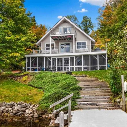 Buy this 4 bed house on 31 West Shore Road in Fernwood, Sunapee