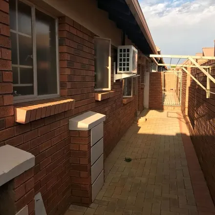 Image 7 - Addo Oval, Mooikloof Ridge, Gauteng, 0072, South Africa - Apartment for rent