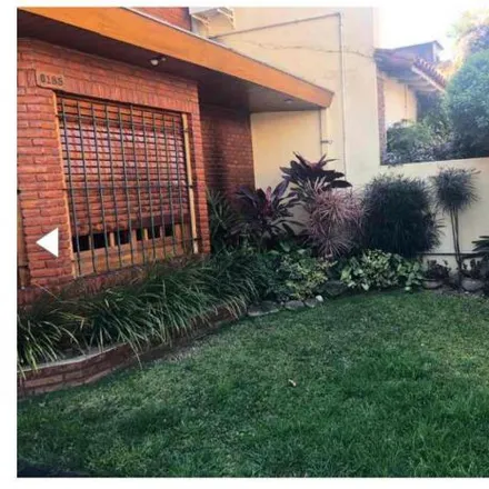 Buy this 3 bed house on Diagonal 160 - Carlos Gardel 6191 in Villa María Irene de los Remedios de Escalada, Loma Hermosa