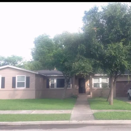Rent this 3 bed house on 523 Mc Clendon Street in Corpus Christi, TX 78404