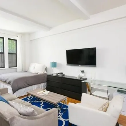 Rent this studio apartment on 339 East 58th Street in New York, NY 10022