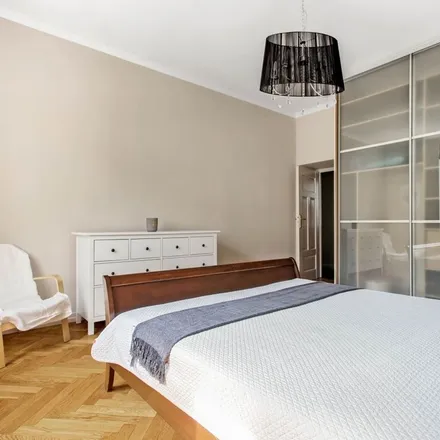 Rent this 4 bed apartment on Warszawska Giełda Elektroniczna in Aleja Niepodległości 208A, 00-925 Warsaw