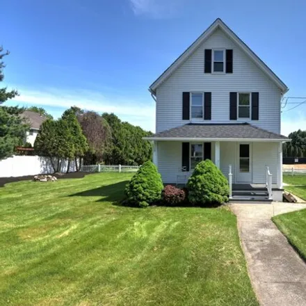 Buy this 3 bed house on 277 West Avenue in Naugatuck Gardens, Milford