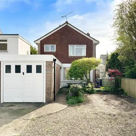 Buy this 3 bed house on Holly Drive in Lyminster, BN17 6LB