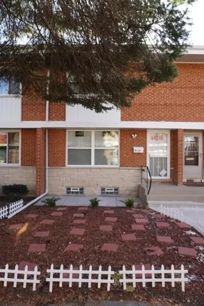 Buy this 2 bed house on 1026 Dodge Avenue in Evanston, IL 60202
