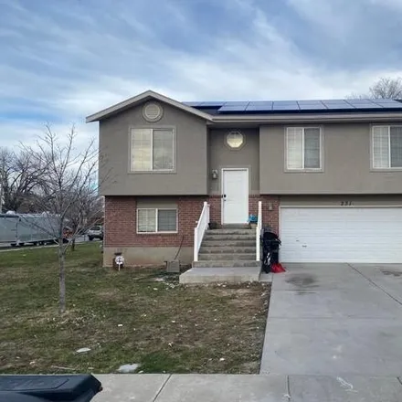 Buy this 4 bed house on 743 West 225 South in Tremonton, UT 84337