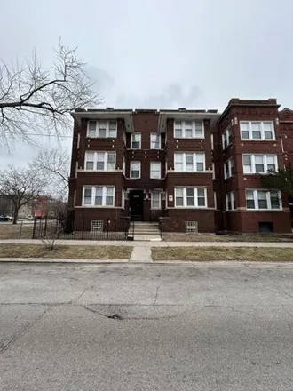 Rent this 2 bed house on 6605-6607 South Greenwood Avenue in Chicago, IL 60637
