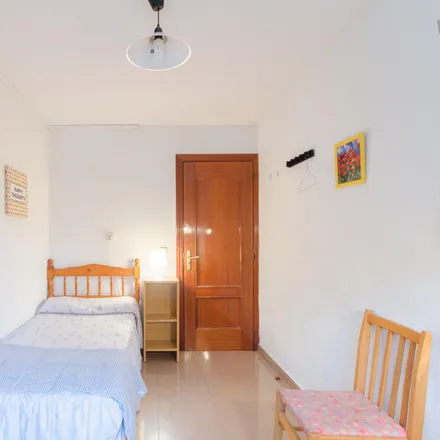 Rent this 6 bed room on Madrid in Calle Tajo, 28670 Villaviciosa de Odón