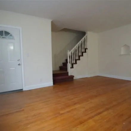 Rent this 3 bed apartment on 85-05 57th Road in New York, NY 11373