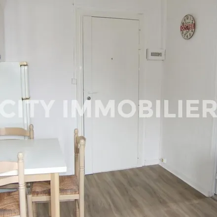 Rent this 2 bed apartment on 3 Impasse des Acacias in 38190 Villard-Bonnot, France