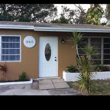 Rent this 1 bed room on 2401 Southwest 45th Avenue in Broward County, FL 33317