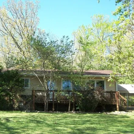 Image 2 - 1206 North Shore Drive, Horseshoe Bend, Izard County, AR 72512, USA - House for sale