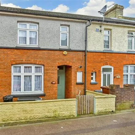 Buy this 3 bed townhouse on Upper Luton Road in Gillingham, ME5 7BN