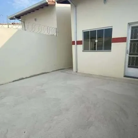 Buy this 2 bed house on Avenida Deputado Aurélio Campos in Cecap, Lorena - SP