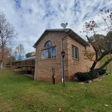 Image 3 - 265 Spring Run Road, Pennsboro, Ritchie County, WV 26415, USA - House for sale
