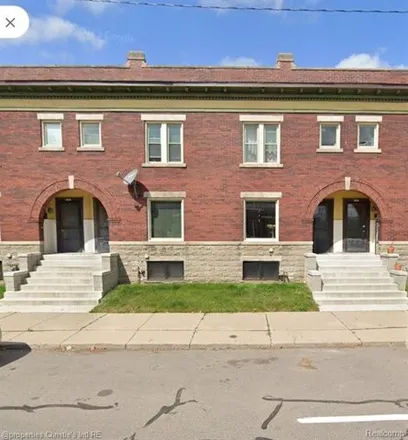 Rent this 3 bed house on Rilla in West Forest Avenue, Detroit