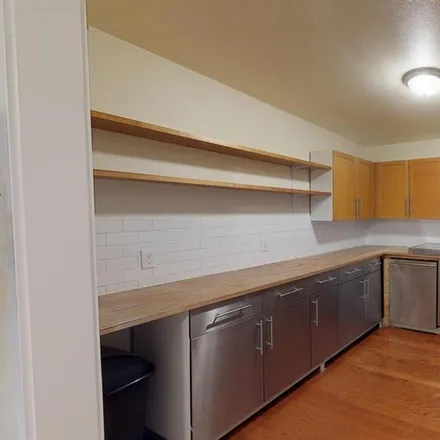 Rent this 1 bed room on 1641 10th Avenue East in Seattle, WA 98102
