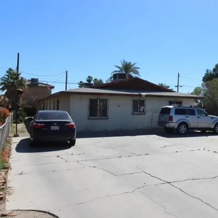 Buy this 5 bed house on 567 Mary Avenue in Calexico, CA 92231