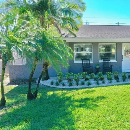 Buy this 3 bed house on 1866 New Hampshire Avenue Northeast in Shore Acres, Saint Petersburg