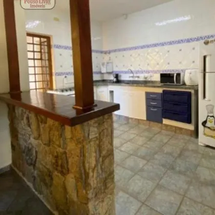 Buy this 4 bed apartment on Rua Guarujá in Jardim Paulista, Atibaia - SP