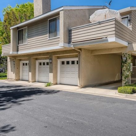 Rent this 2 bed townhouse on 400 Deerfield Avenue in Irvine, CA 92606