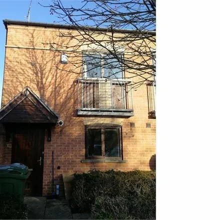 Rent this 3 bed duplex on Sherwood Avenue in Newark on Trent, NG24 1QQ