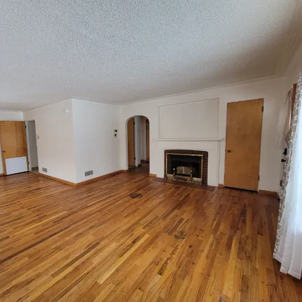 Image 1 - 1808 E 19th Street - House for rent