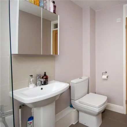Image 7 - 50-56 Burnham Road, St Albans, AL1 4QL, United Kingdom - Apartment for rent