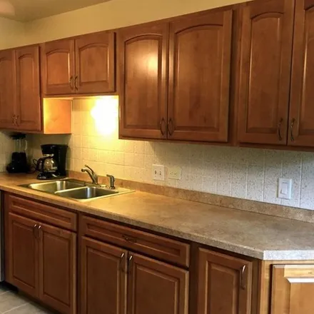 Rent this 3 bed apartment on 461 Thornhill Lane in Wheeling, IL 60090