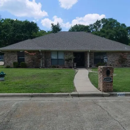 Buy this 3 bed house on 4509 Lakeside Dr in Mount Pleasant, Texas