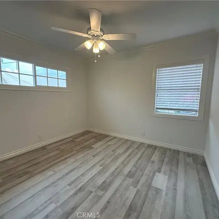 Image 7 - 2130 West Cherry Avenue, Fullerton, CA 92833, USA - Apartment for rent