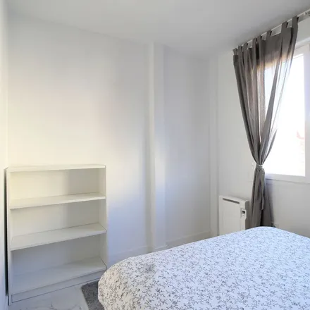 Rent this 2 bed apartment on Calle de Ramón Luján in 79, 28026 Madrid
