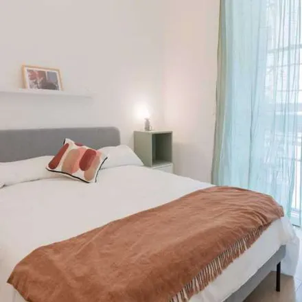Rent this 5 bed apartment on Via La Loggia in 7, 10134 Turin Torino