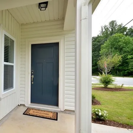 Buy this 3 bed house on unnamed road in Mebane, NC 27258