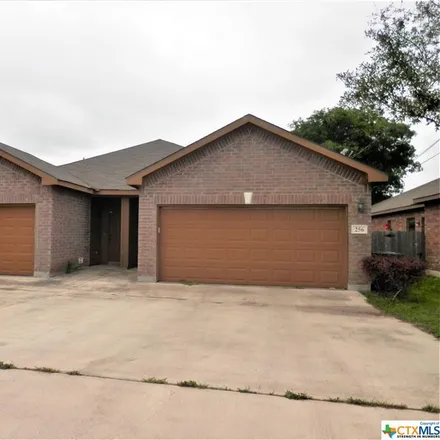 Rent this 3 bed duplex on 256 Rosalie Drive in New Braunfels, TX 78130