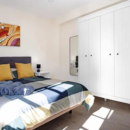 Rent this 3 bed apartment on Museo de Arte Contemporáneo Santa Cruz de La Palma in Calle Virgen de la Luz, 13