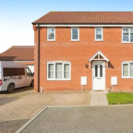 Buy this 3 bed house on unnamed road in Aylsham, NR11 6GL