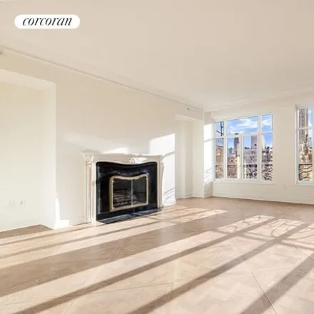 Buy this 4 bed condo on 27 E 79th Dup St # 11 in New York, 10075