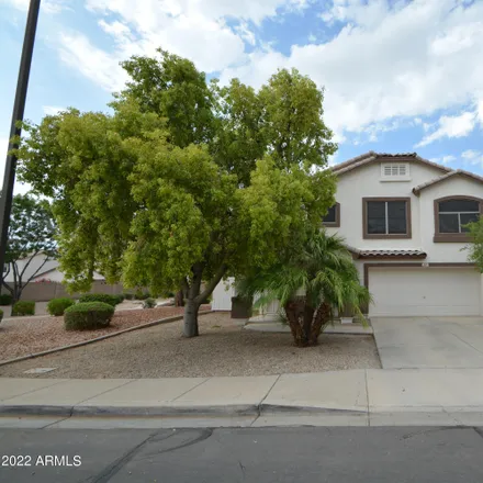 Buy this 3 bed house on 1811 East Oakland Street in Gilbert, AZ 85295