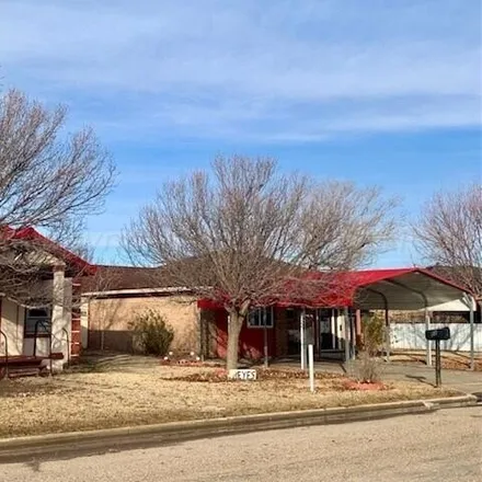 Image 2 - 45 Kiowa Street, Booker, Lipscomb County, TX 79005, USA - House for sale