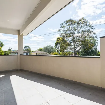 Rent this 2 bed townhouse on Carrum to Warburton Trail in Kilsyth VIC 3137, Australia