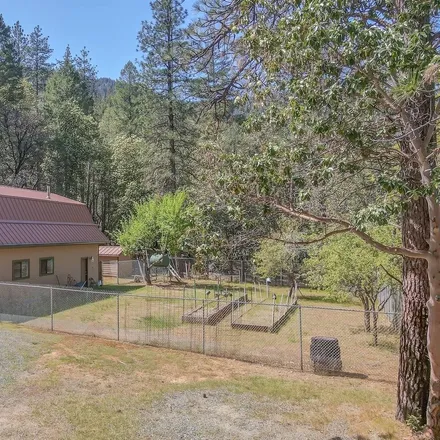 Image 8 - Red Hill Road, Trinity County, CA, USA - House for sale