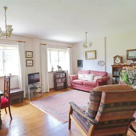 Image 3 - Bakers Lane, London Road, Great Notley, CM77 7AQ, United Kingdom - House for sale