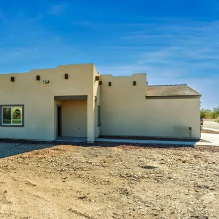 Image 6 - 467 Paseo Grande, Quartzsite, AZ 85346, USA - House for sale