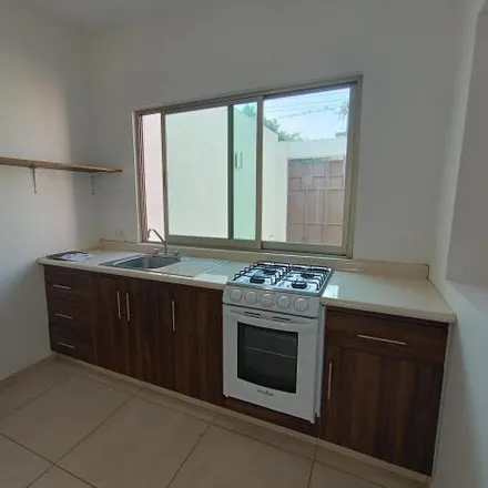 Rent this 3 bed house on Calle Plomo in Lázaro Cárdenas, 62553 Jiutepec