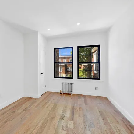 Image 4 - 179-27 Selover Road, New York, NY 11434, USA - Townhouse for sale