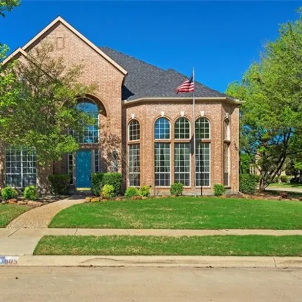 Buy this 4 bed house on 37 Meadow Ridge Drive in Trophy Club, TX 76262